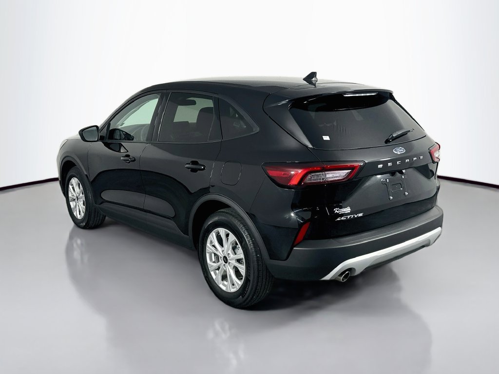 Used 2025 Ford Escape Active FWD image 5