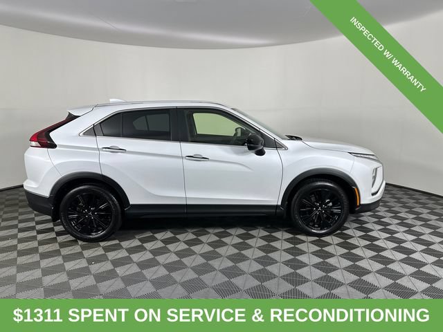 Used 2022 Mitsubishi Eclipse Cross LE FWD image 10