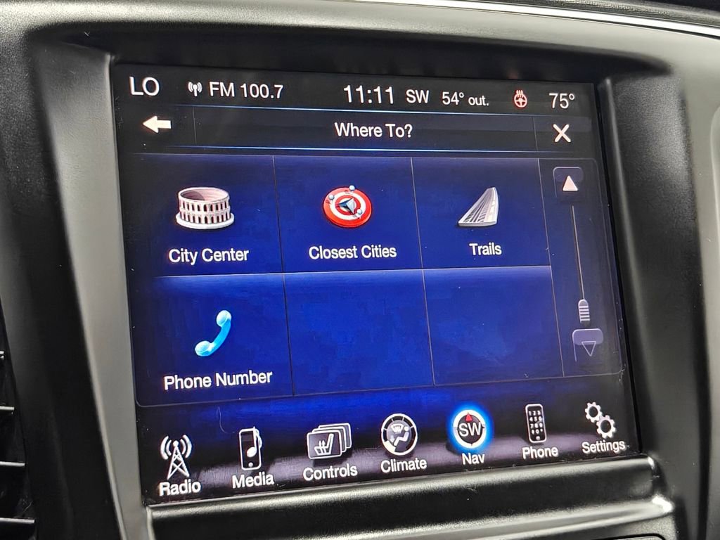 Used 2015 Chrysler 200 Limited w/ Comfort Group image 31