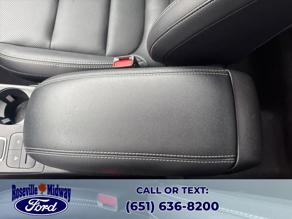 Used 2022 Ford Escape SEL AWD/4WD image 12