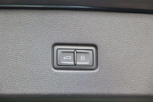 New 2026 Audi Q8 Prestige AWD/4WD image 40