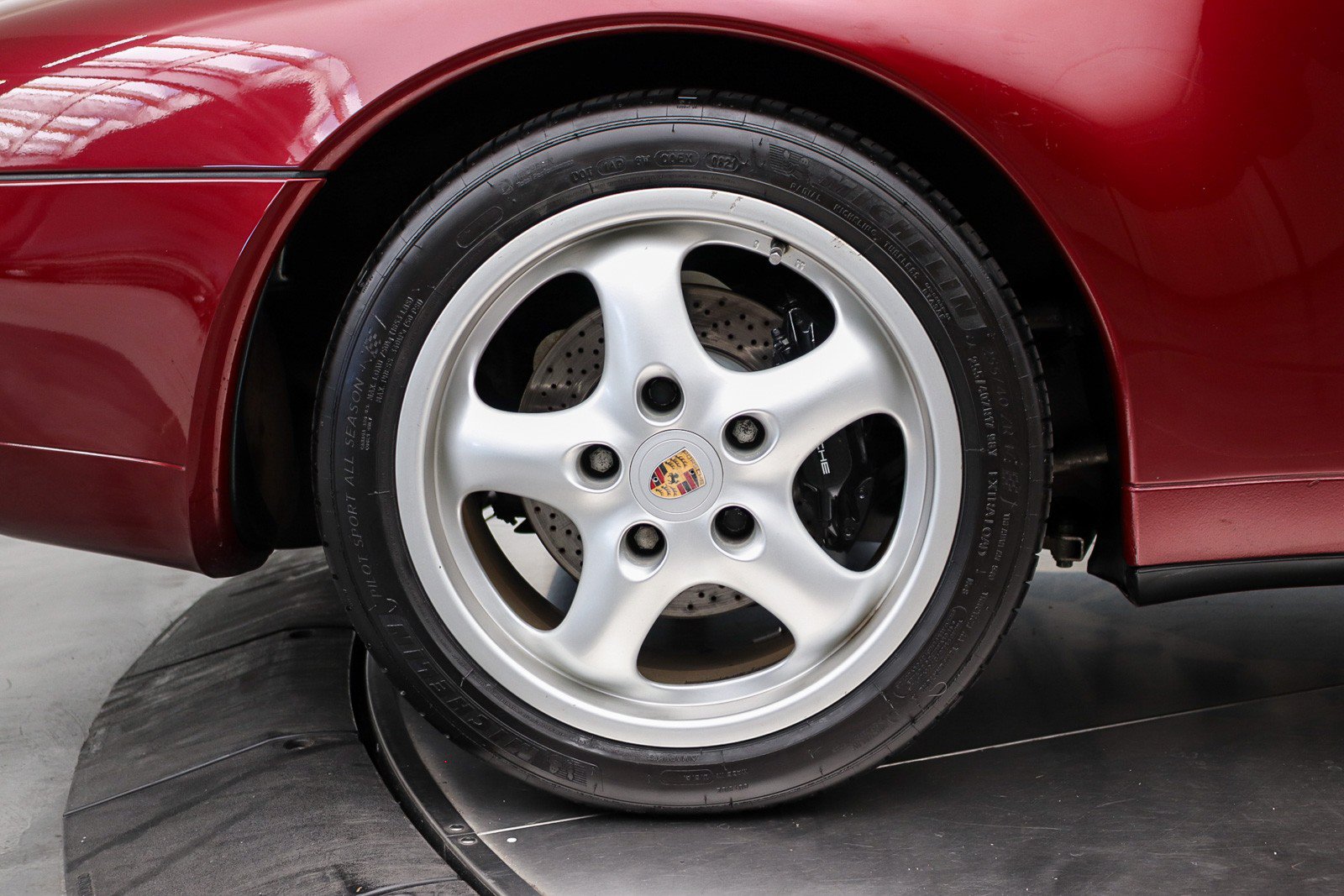 Used 1997 Porsche 911 Cabriolet image 23