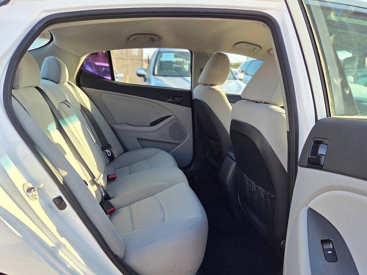 Used 2013 Kia Optima LX FWD image 30