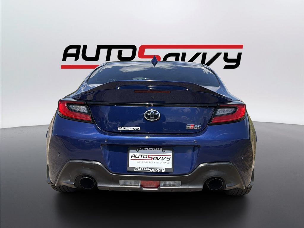 Used 2025 Toyota GR86 Premium RWD image 6