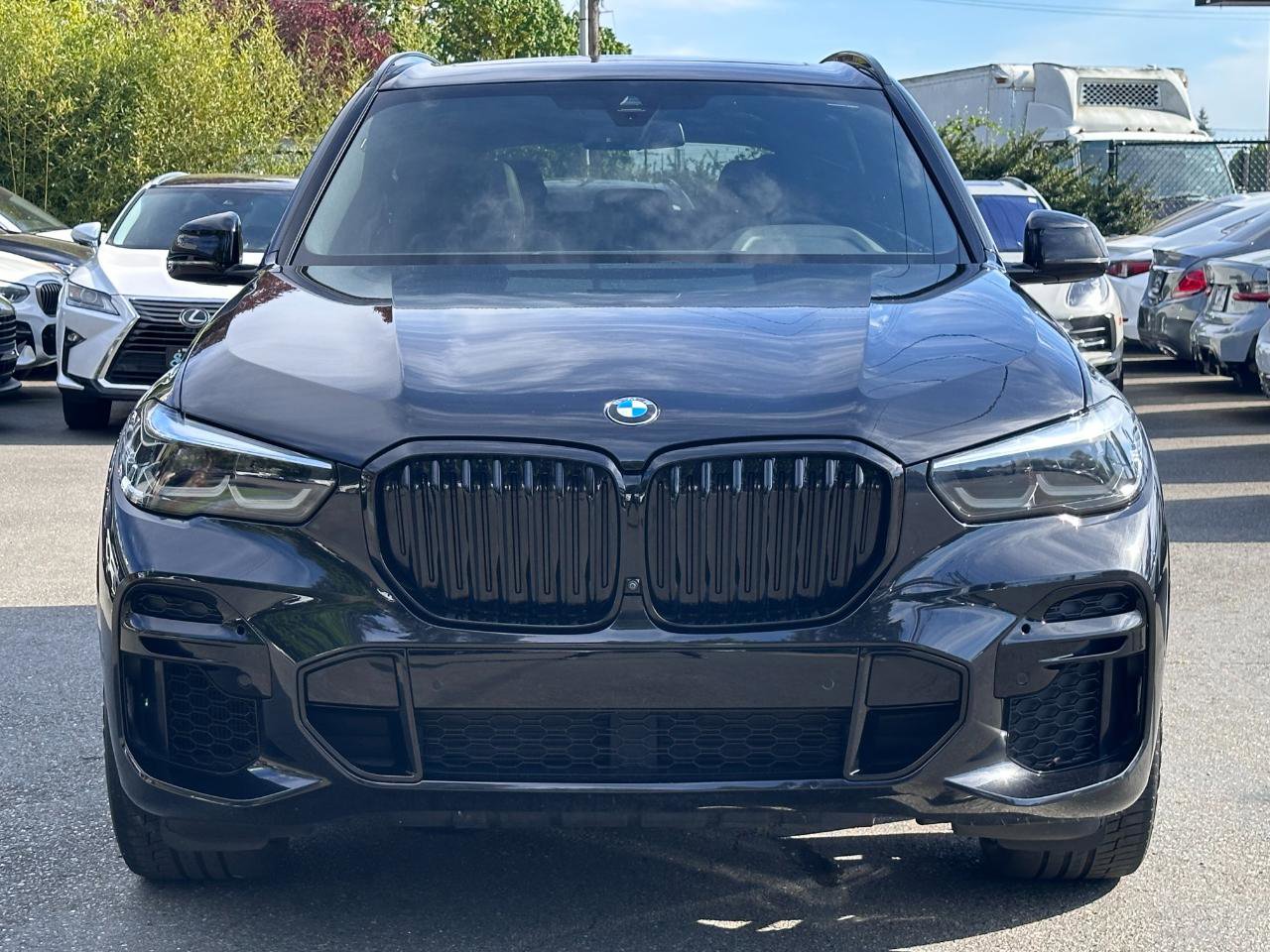 Used 2023 BMW X5 xDrive40i w/ M Sport Package AWD/4WD image 37