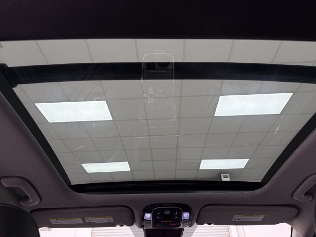 Used 2023 Hyundai Santa Fe Limited FWD image 33