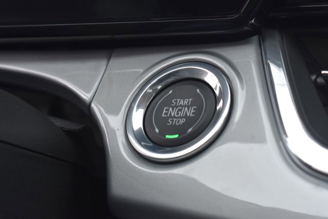 New 2026 Chevrolet Trax LT w/ Sunroof Package image 27