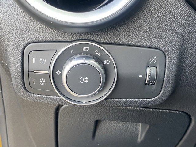 Used 2022 Alfa Romeo Stelvio Veloce image 35