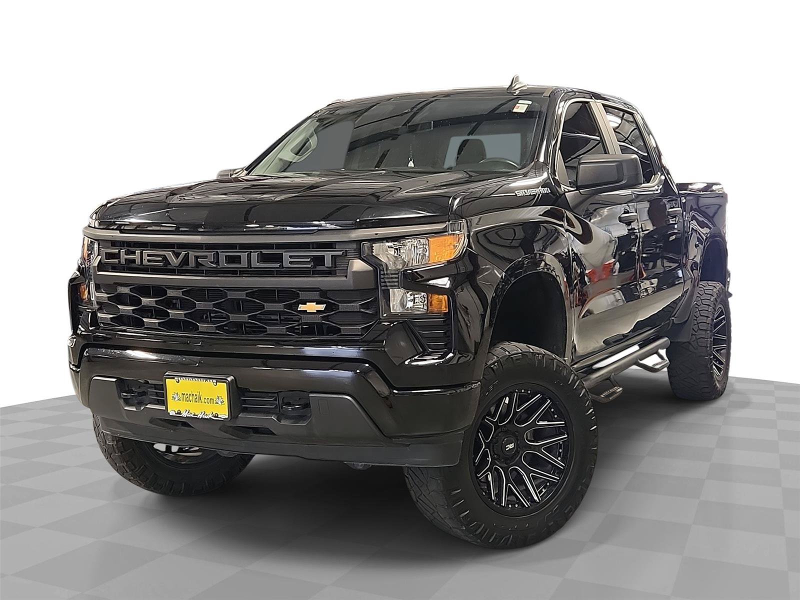 Used 2022 Chevrolet Silverado 1500 Custom AWD/4WD image 1