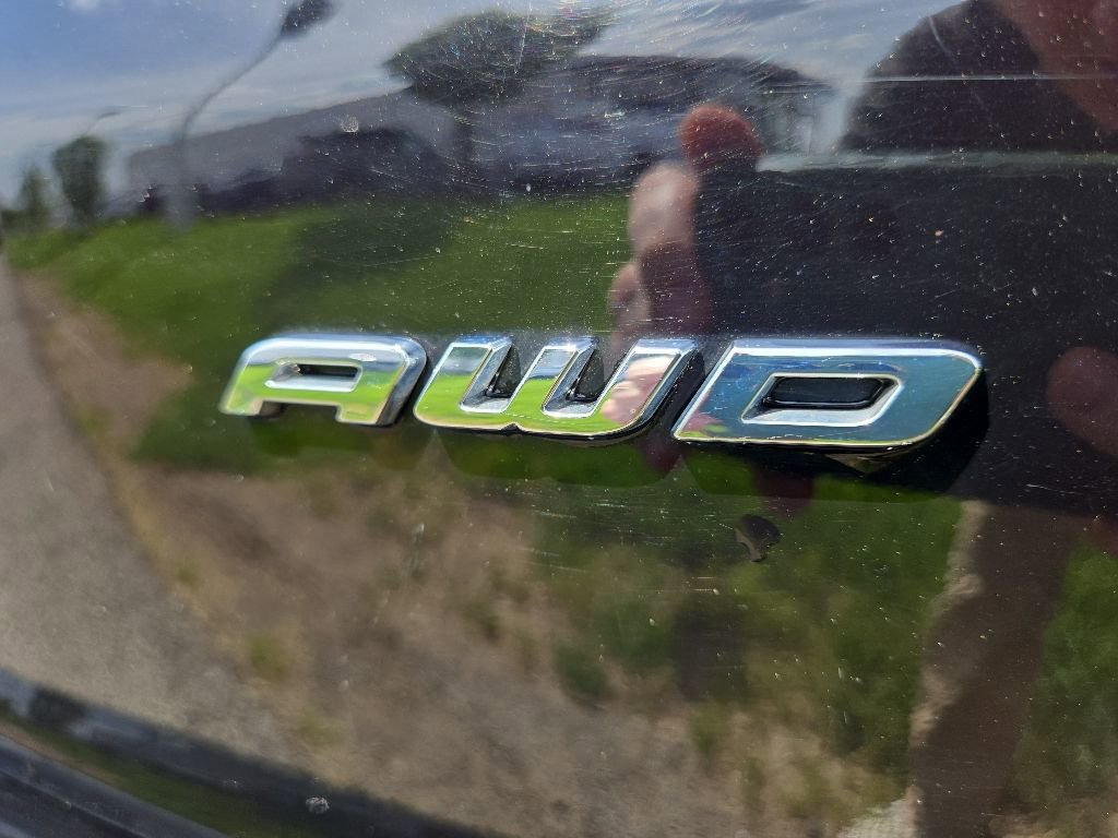 Used 2024 Ford Edge SEL AWD/4WD image 35