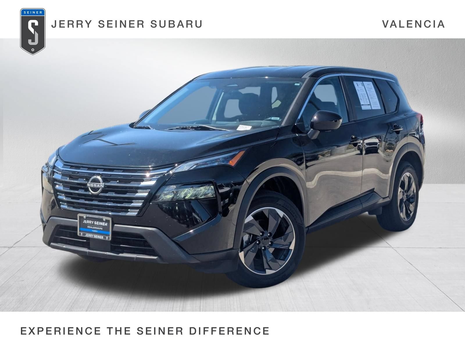 Used 2024 Nissan Rogue SV FWD image 1