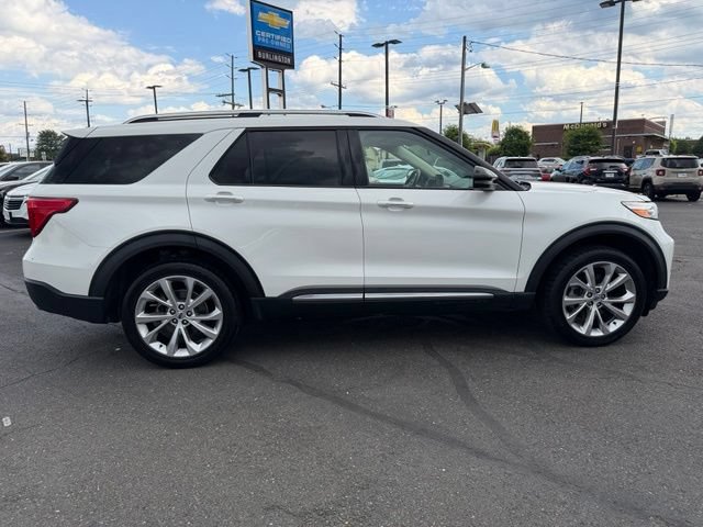 Used 2022 Ford Explorer Platinum w/ Equipment Group 601A AWD/4WD image 10