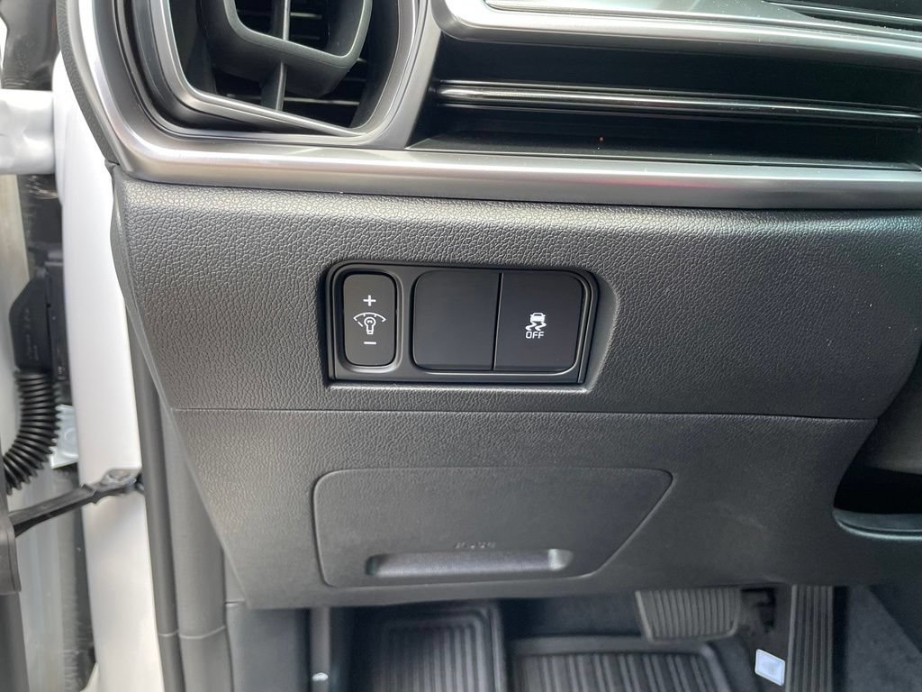 New 2026 Kia Sorento S w/ S Panoramic Sunroof Package FWD image 13