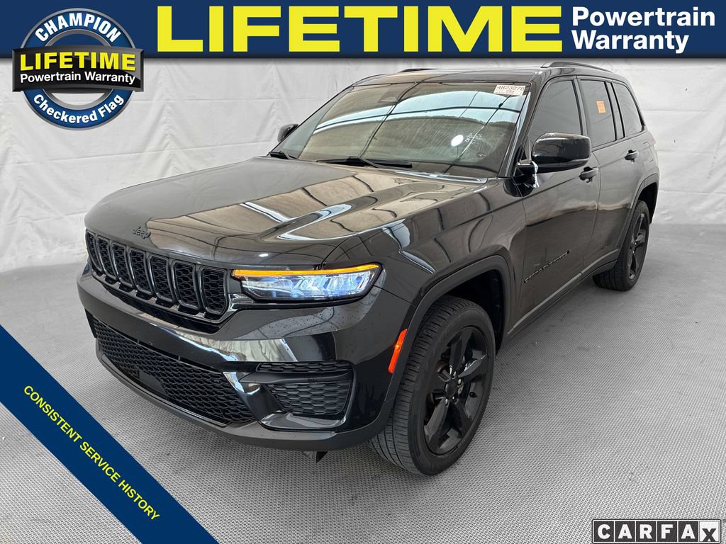 Used 2023 Jeep Grand Cherokee Altitude AWD/4WD image 1