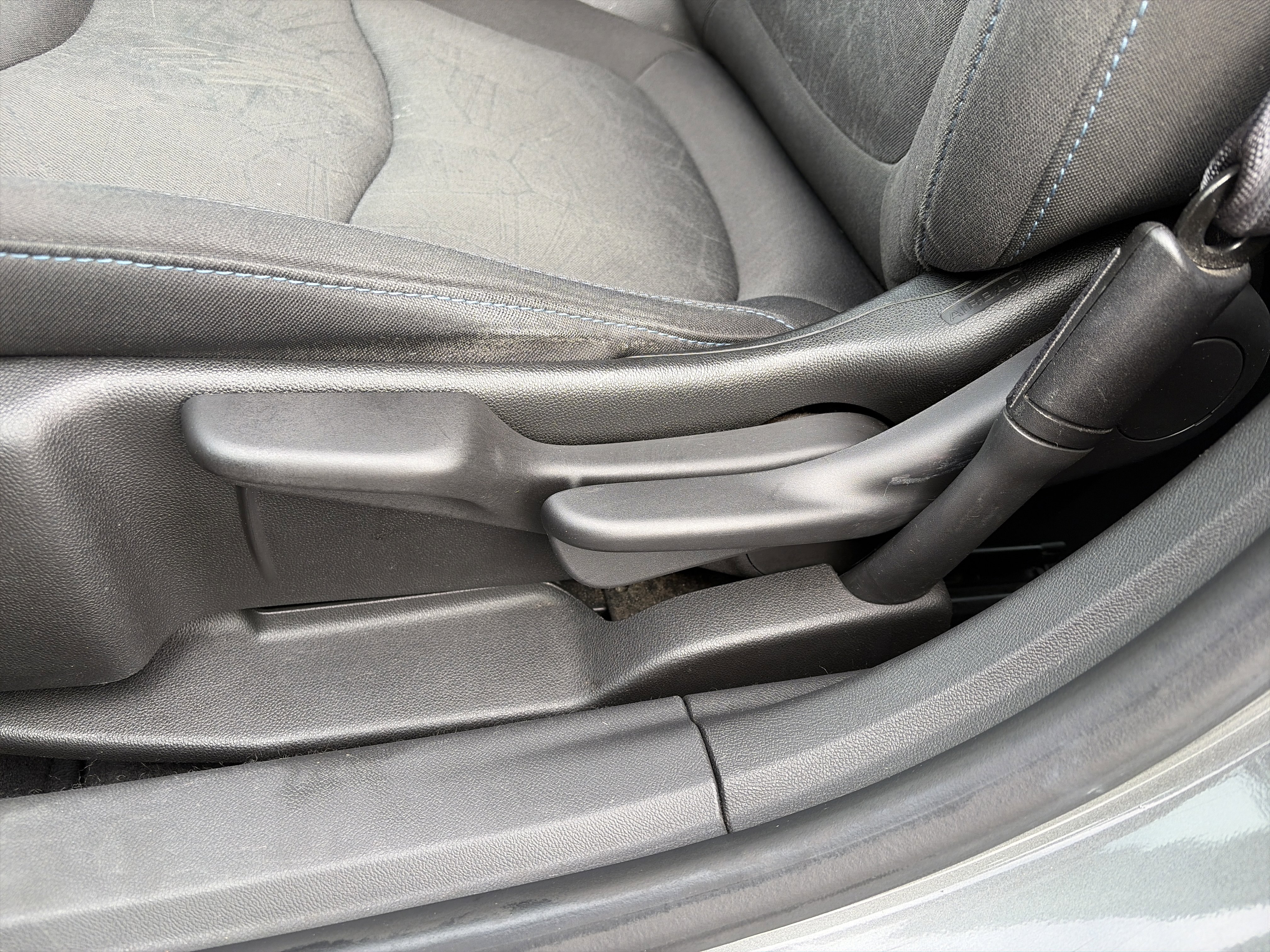 Used 2016 Chevrolet Volt LT image 14