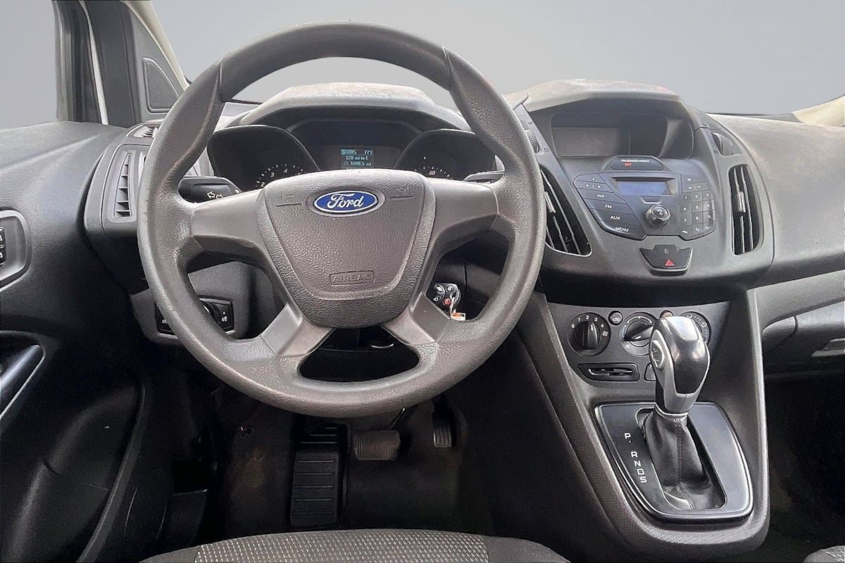 Used 2015 Ford Transit Connect XL FWD image 5