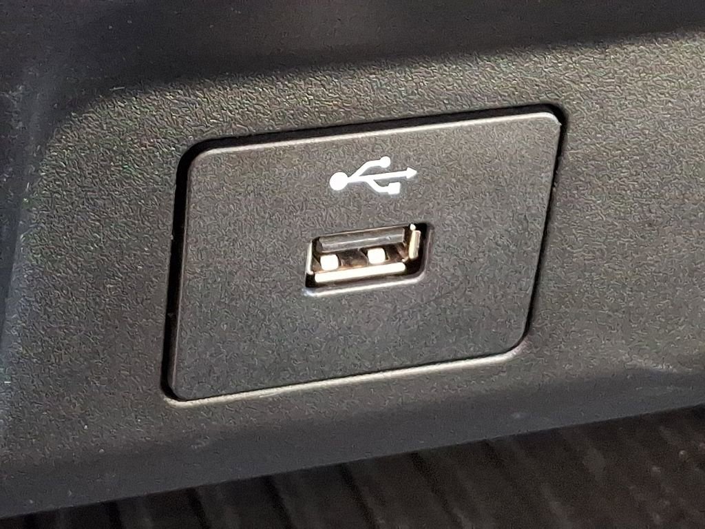 Used 2022 Ford F250 XL w/ Power Equipment Group image 24