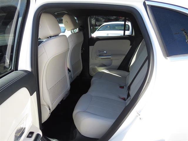 Used 2025 Mercedes-Benz GLA 250 4MATIC image 20