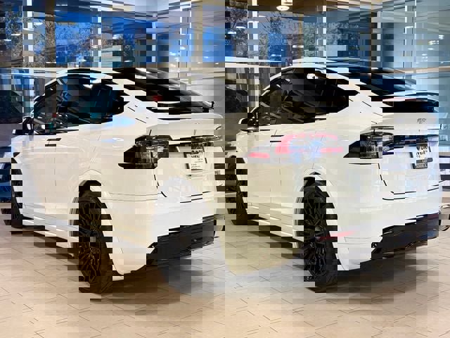 Used 2022 Tesla Model X Plaid image 15