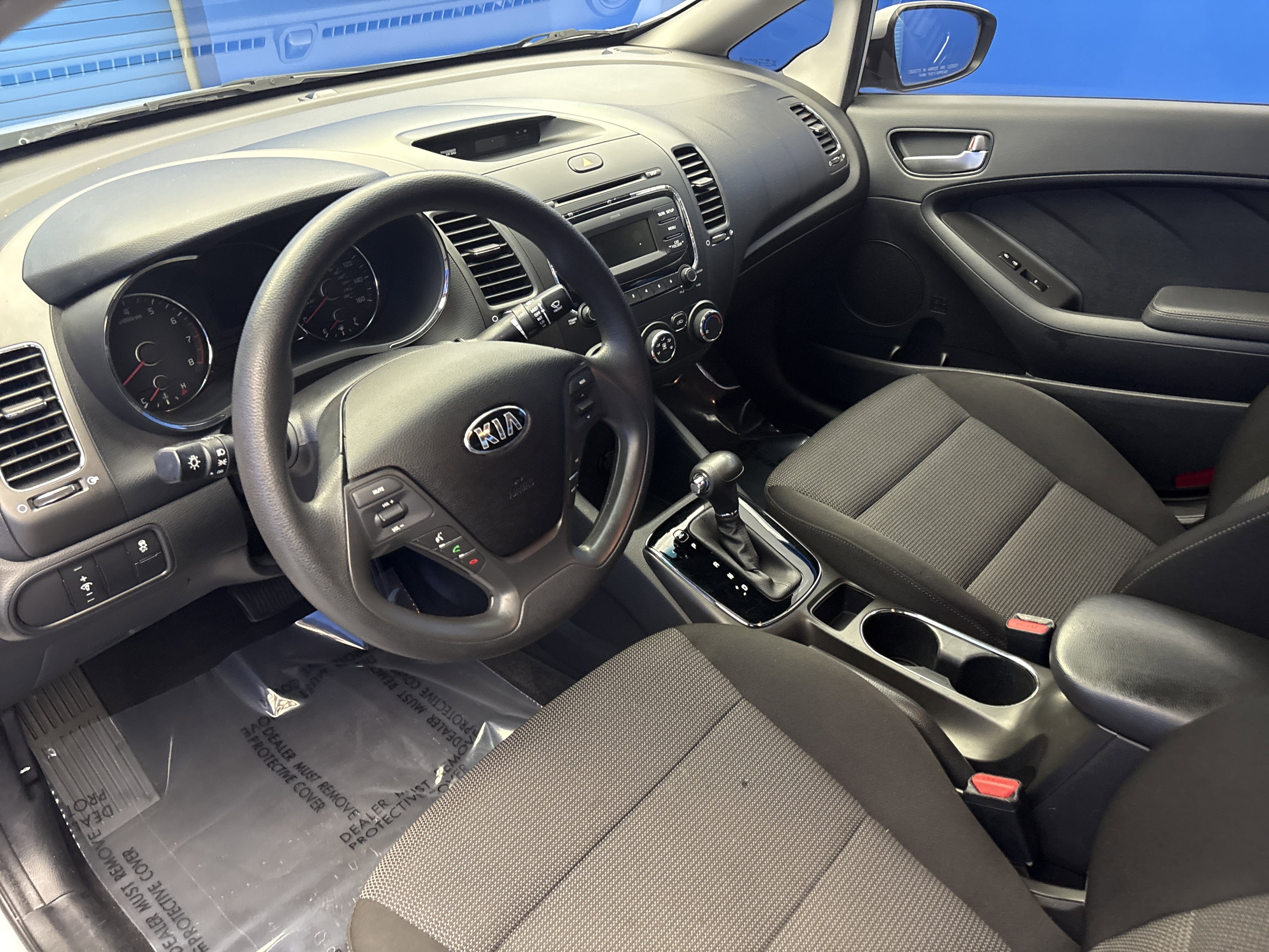 Used 2017 Kia Forte LX FWD image 11