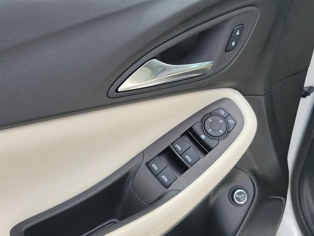 Used 2024 Buick Encore GX Sport Touring w/ Advanced Technology Package FWD image 18