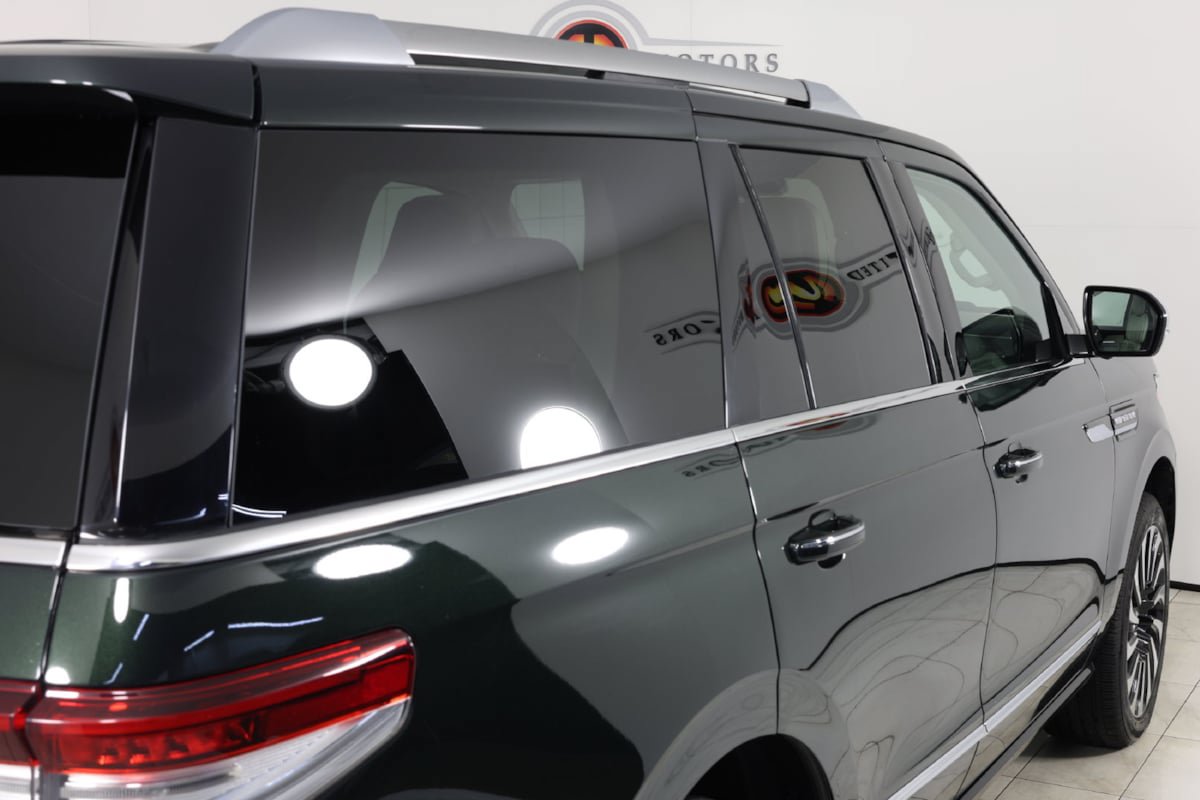 Used 2024 Lincoln Navigator Black Label AWD/4WD image 47