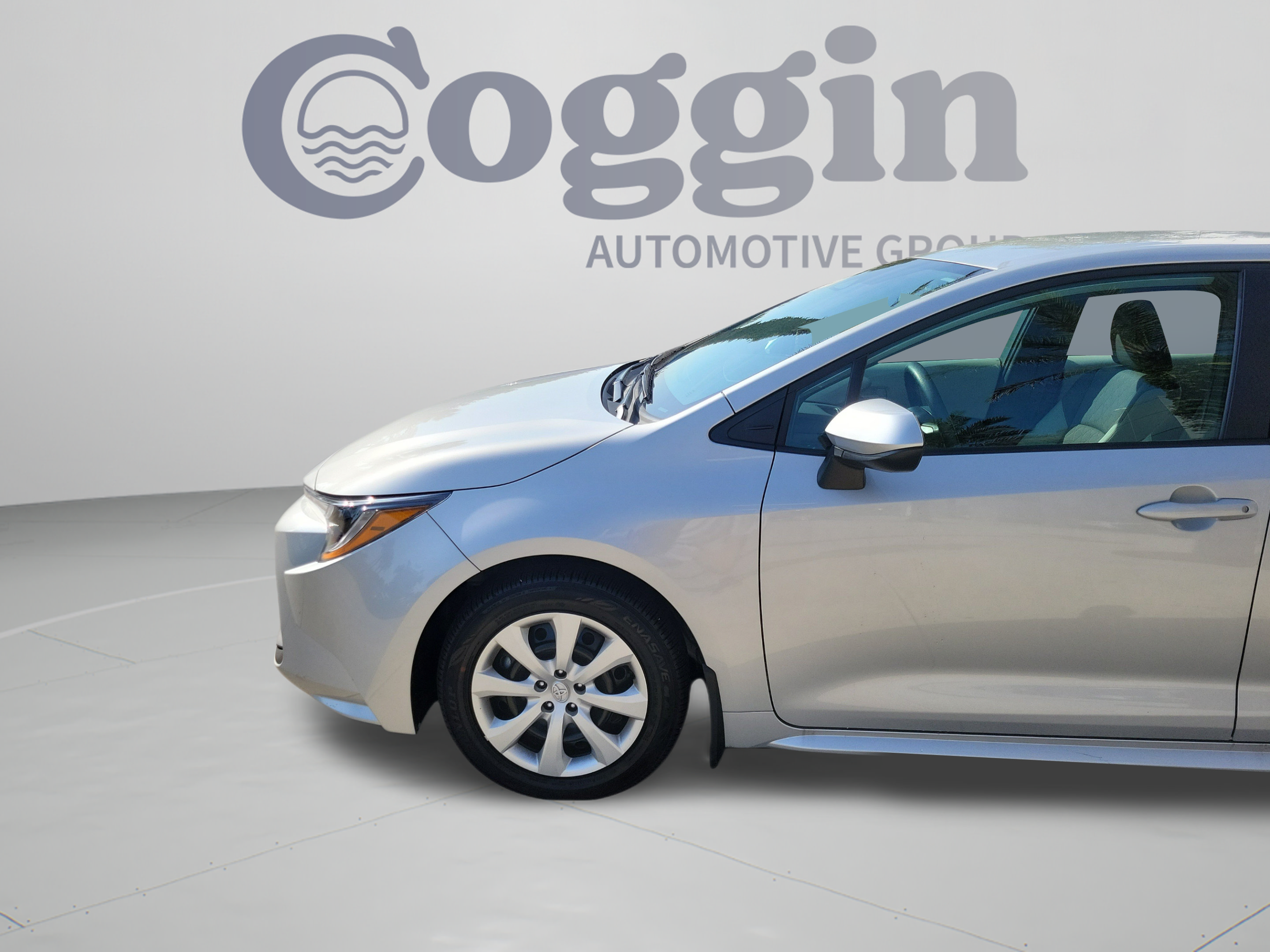 Used 2026 Toyota Corolla LE FWD image 32