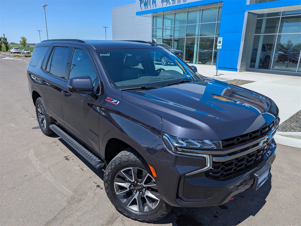 Certified 2022 Chevrolet Tahoe Z71 w/ Luxury Package image 3