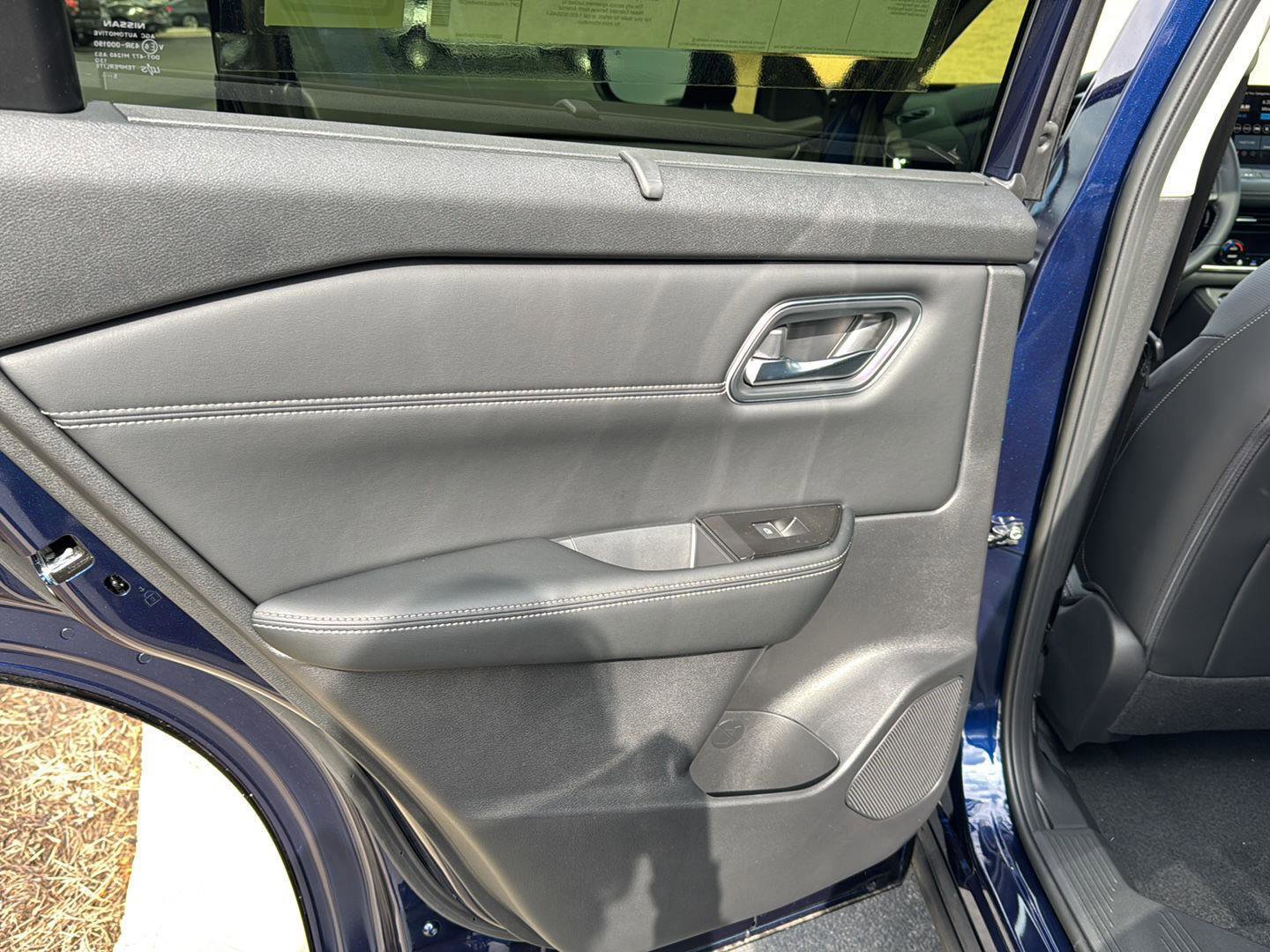 New 2026 Nissan Rogue Platinum w/ Platinum Premium Package image 15