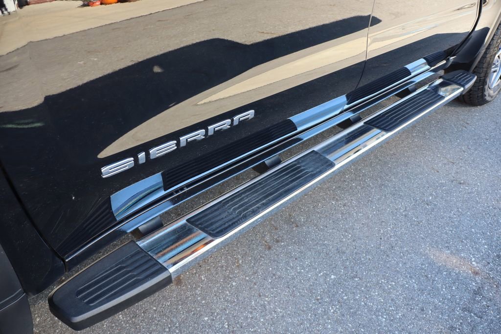 Used 2025 GMC Sierra 1500 SLT w/ SLT Premium Plus Package image 32
