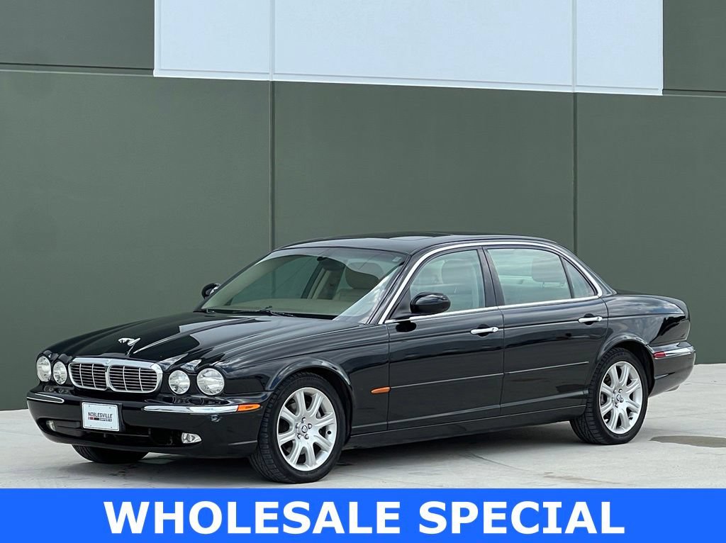 Used 2005 Jaguar XJ8 RWD image 1