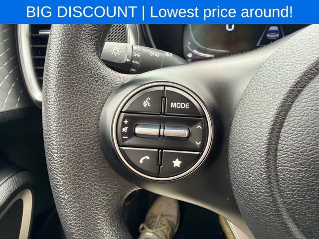 Used 2024 Kia Soul LX w/ Option Group 015 FWD image 28