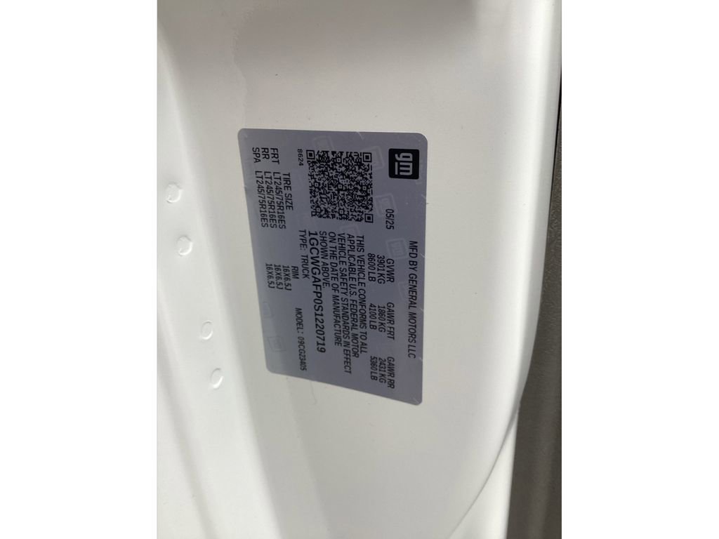 New 2025 Chevrolet Express 2500 image 17