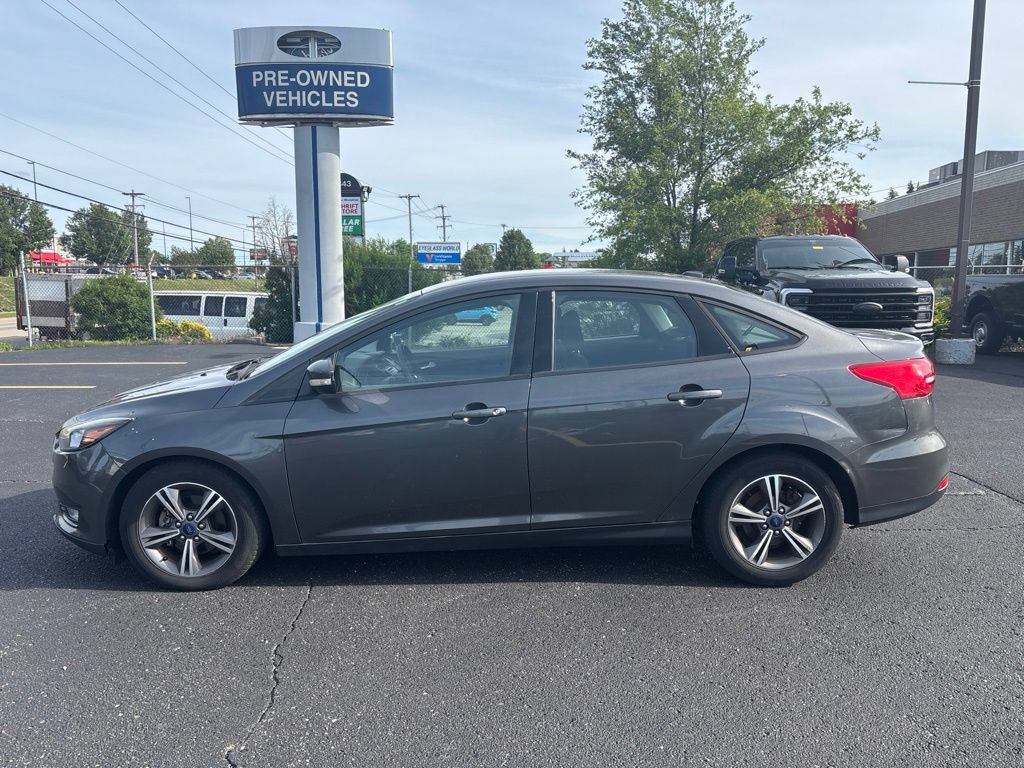 Used 2017 Ford Focus SE FWD image 8