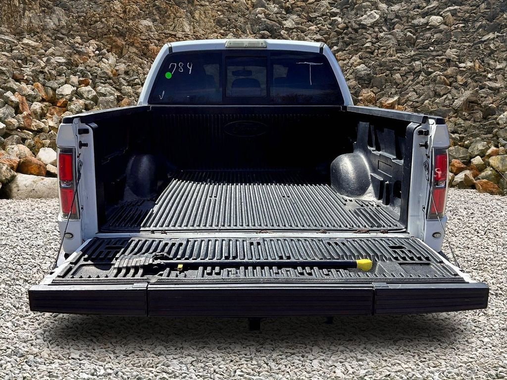 Used 2011 Ford F150 Raptor w/ Raptor Luxury Pkg image 16