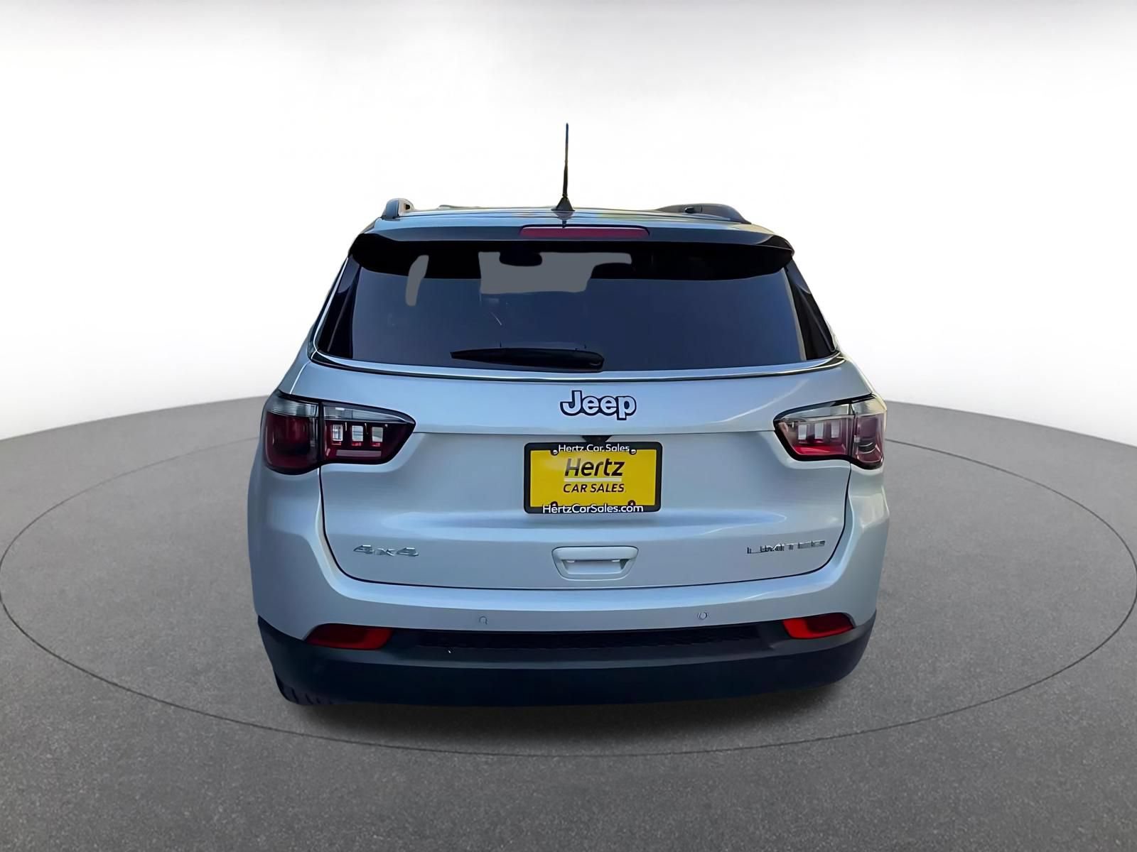 Used 2025 Jeep Compass Limited AWD/4WD image 12