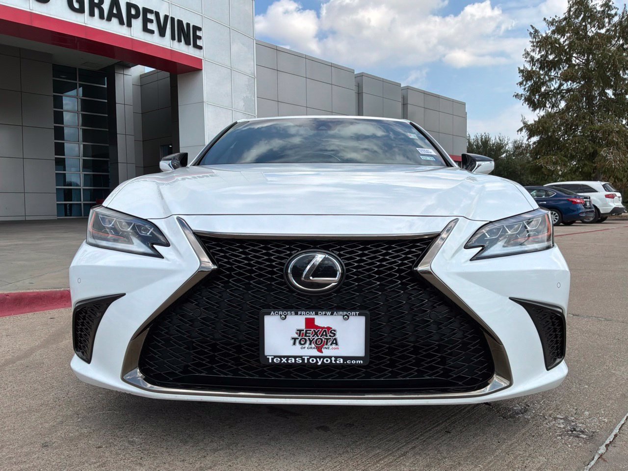 Used 2021 Lexus ES 250 F Sport AWD/4WD image 3