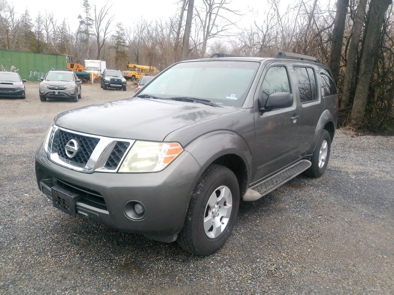 Used 2009 Nissan Pathfinder S AWD/4WD image 2