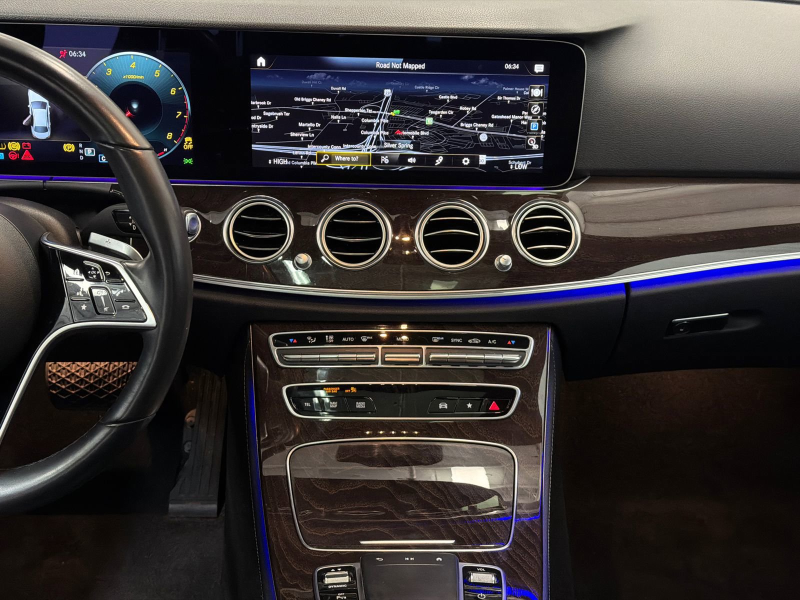 Used 2023 Mercedes-Benz E 350 4MATIC Sedan image 20