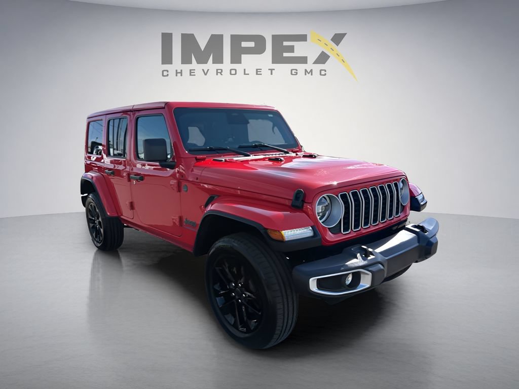 Used 2025 Jeep Wrangler Unlimited Sahara w/ Safety Group AWD/4WD image 7