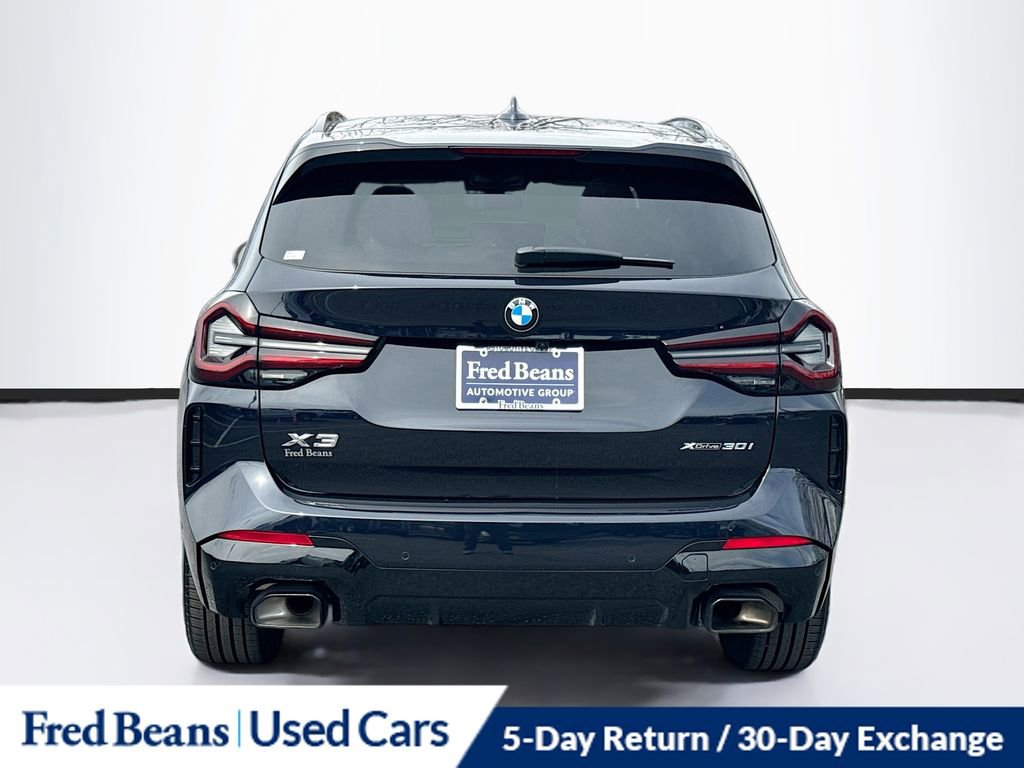 Used 2024 BMW X3 xDrive30i w/ Premium Package image 6