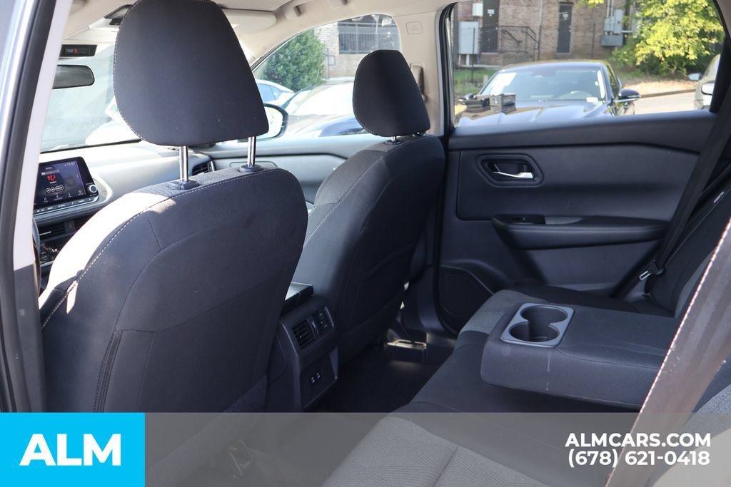 Used 2024 Nissan Rogue SV FWD image 16