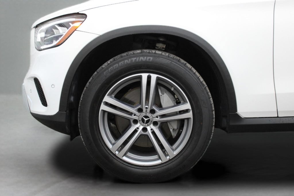Used 2022 Mercedes-Benz GLC 300 image 6