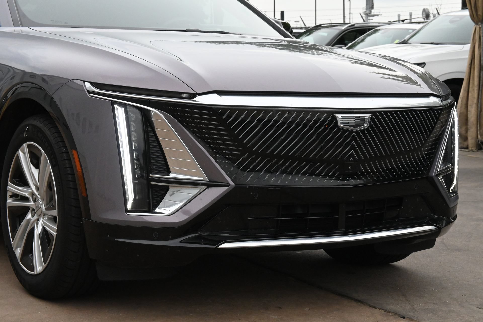 Certified 2024 Cadillac Lyriq Tech w/ Driver Assist Package AWD/4WD image 28