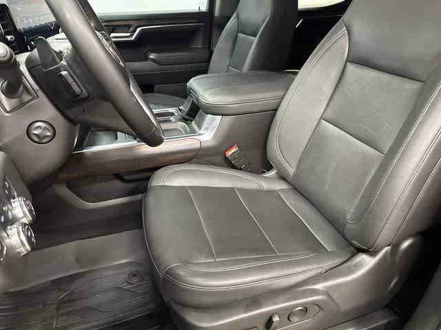 Used 2023 GMC Sierra 1500 SLT AWD/4WD image 10