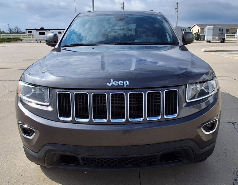 Used 2014 Jeep Grand Cherokee Laredo w/ Quick Order Package 23E AWD/4WD image 3