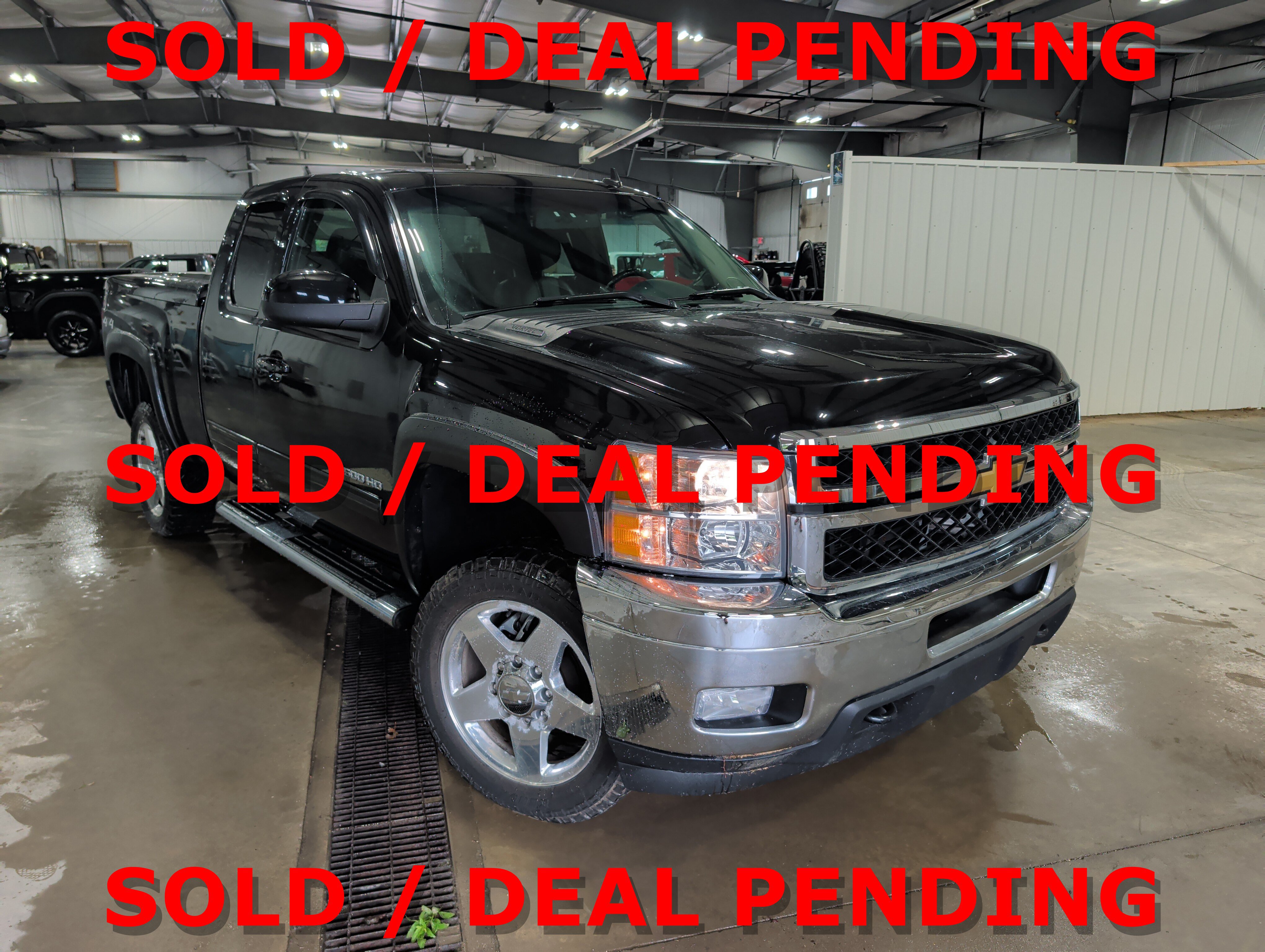 Used 2011 Chevrolet Silverado 2500 LTZ w/ LTZ Plus Package