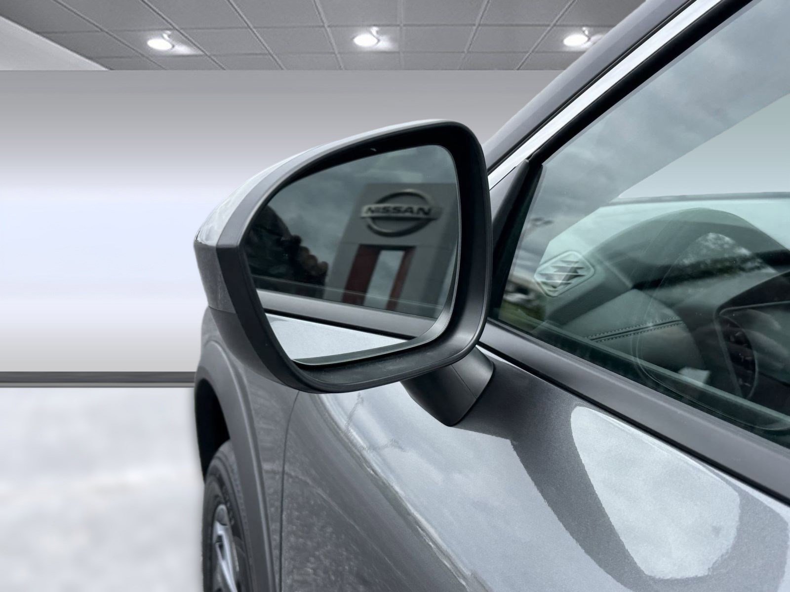 Certified 2026 Nissan Rogue SV image 19