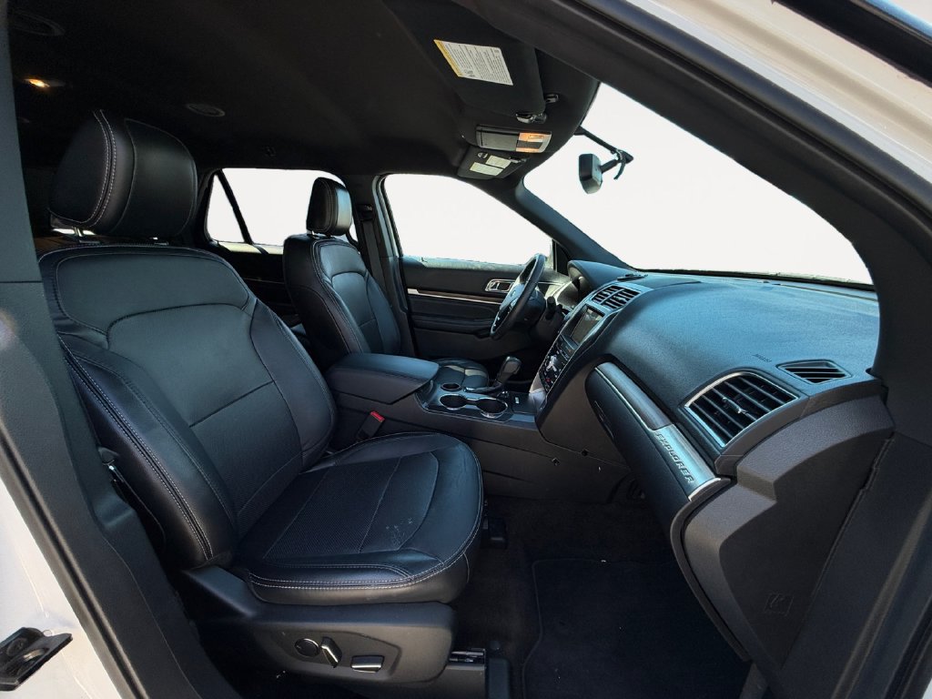 Used 2018 Ford Explorer Limited FWD image 13