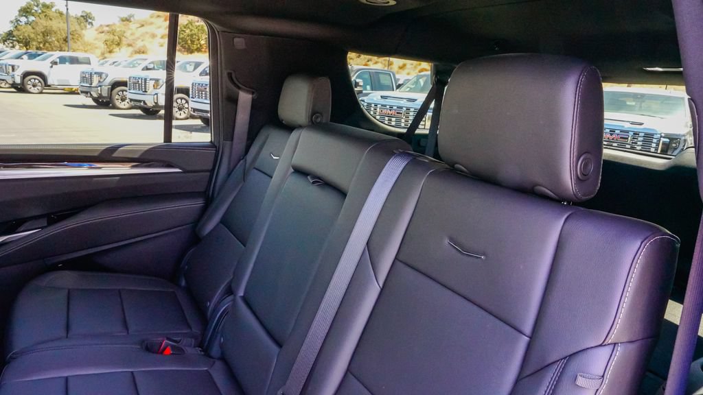 New 2026 Cadillac Escalade ESV 4WD image 9